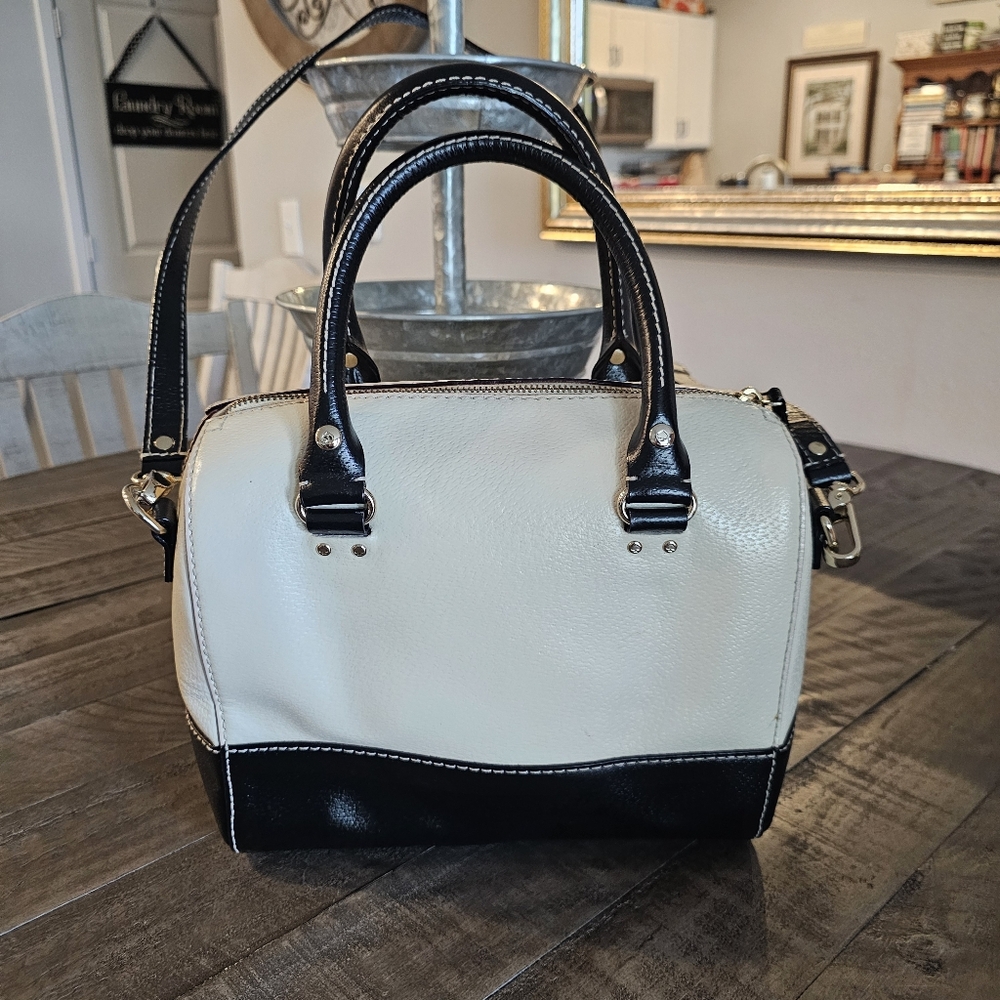 kate spade cream and black satchel bag - Picture 3 of 9